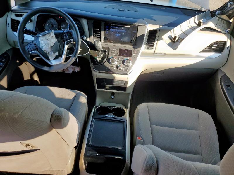 2017 TOYOTA SIENNA LE 5TDKZ3DC2HS900718