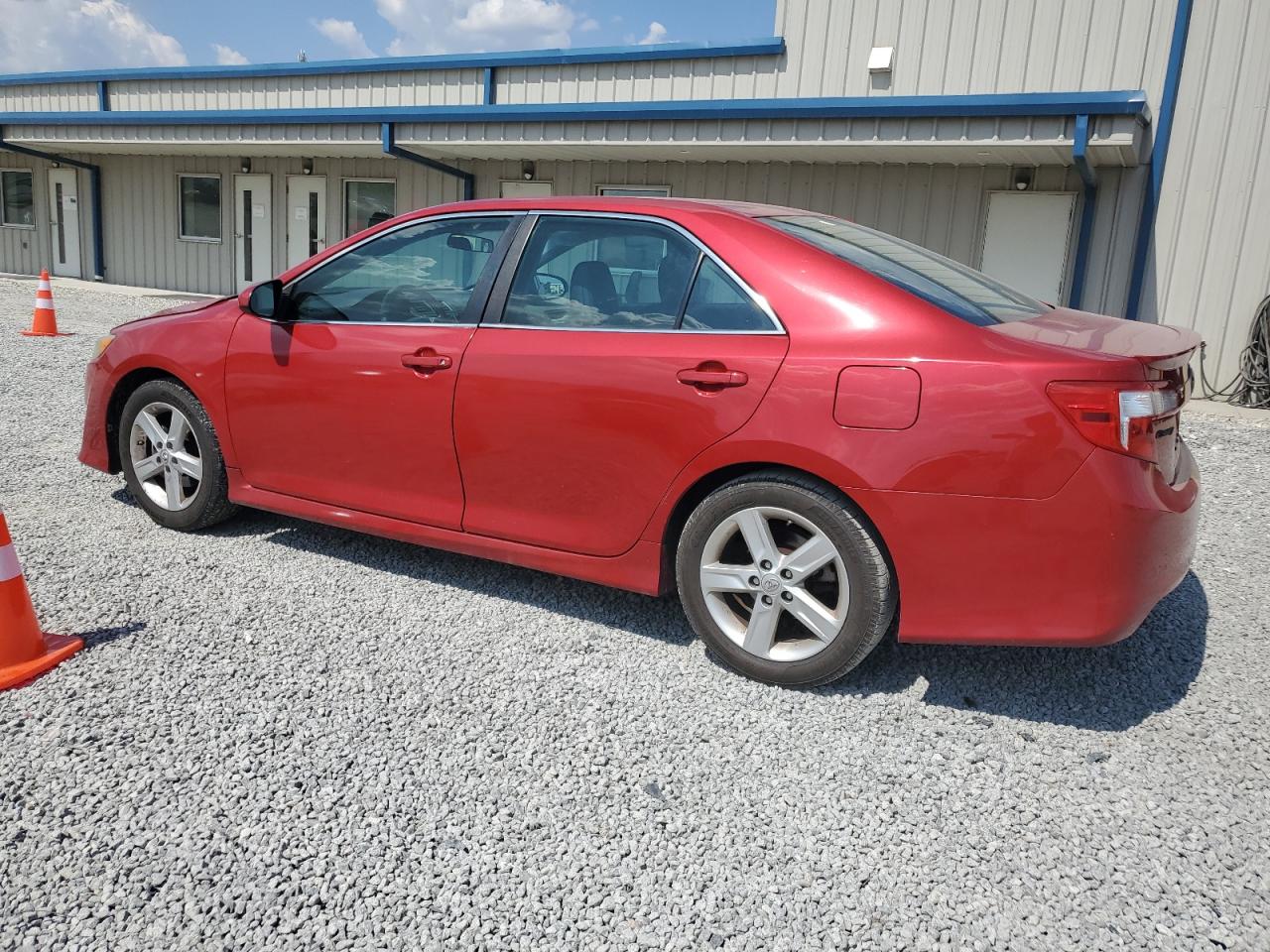 TOYOTA CAMRY L
