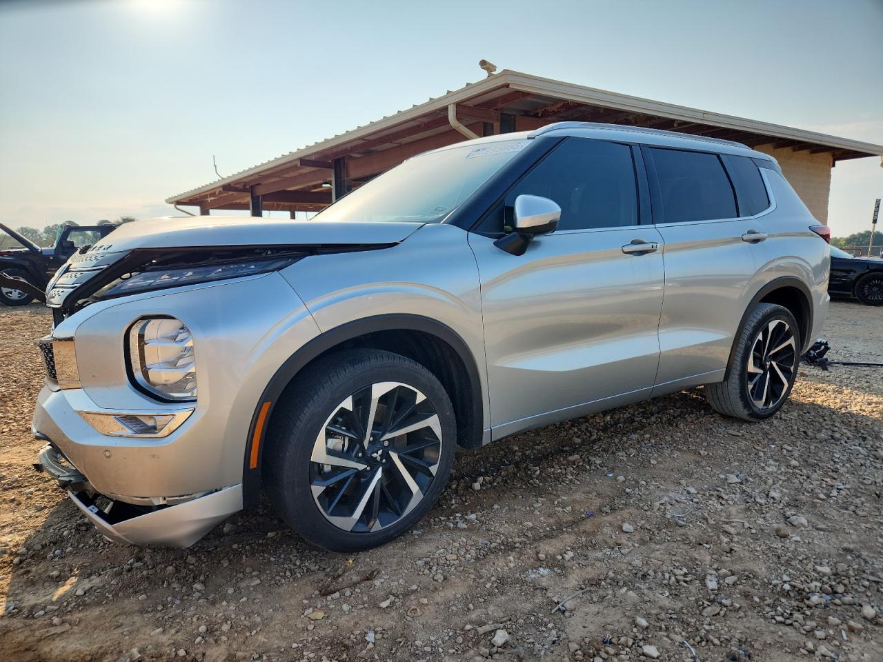 MITSUBISHI OUTLANDER SEL