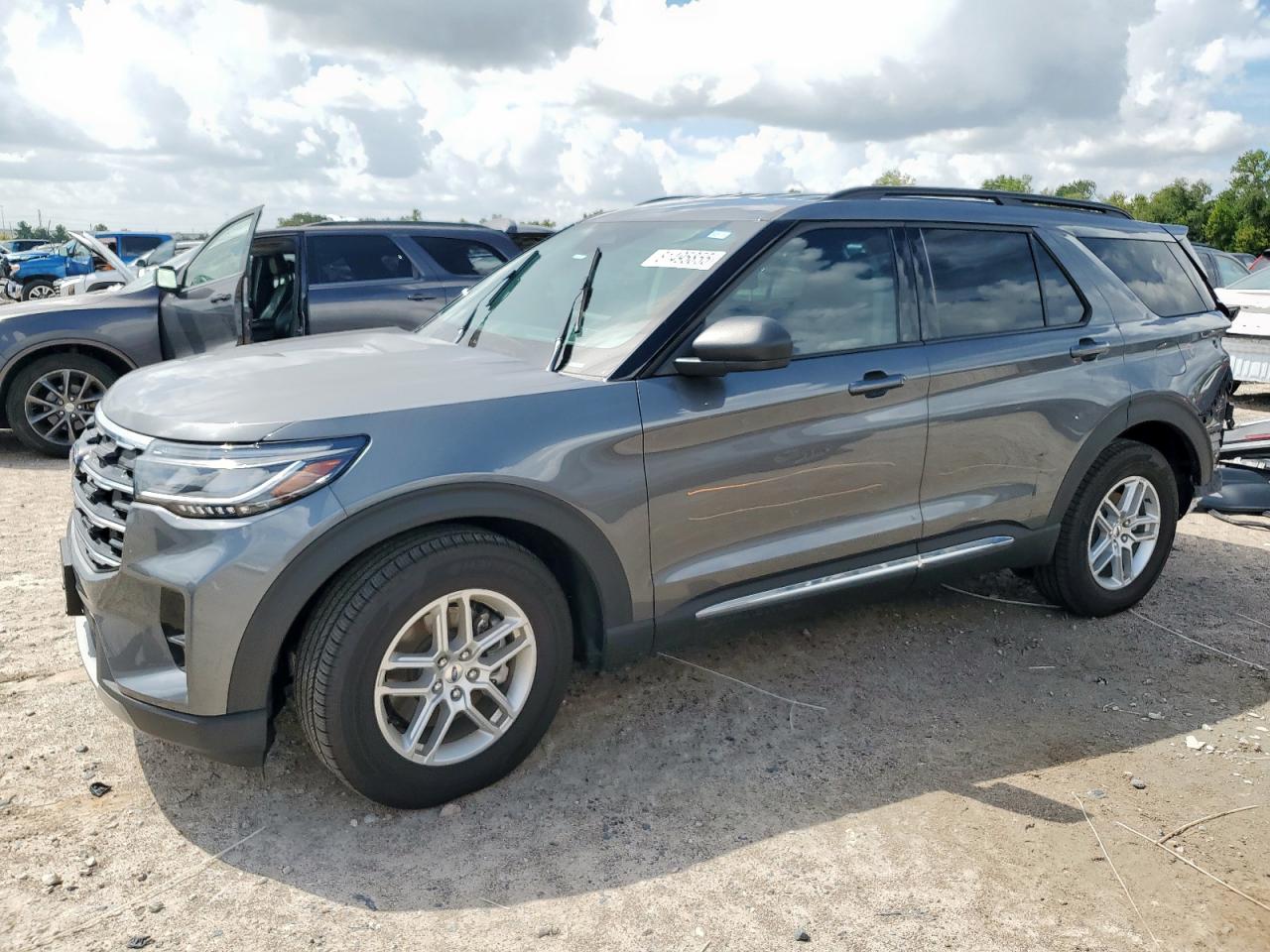 FORD EXPLORER ACTIVE