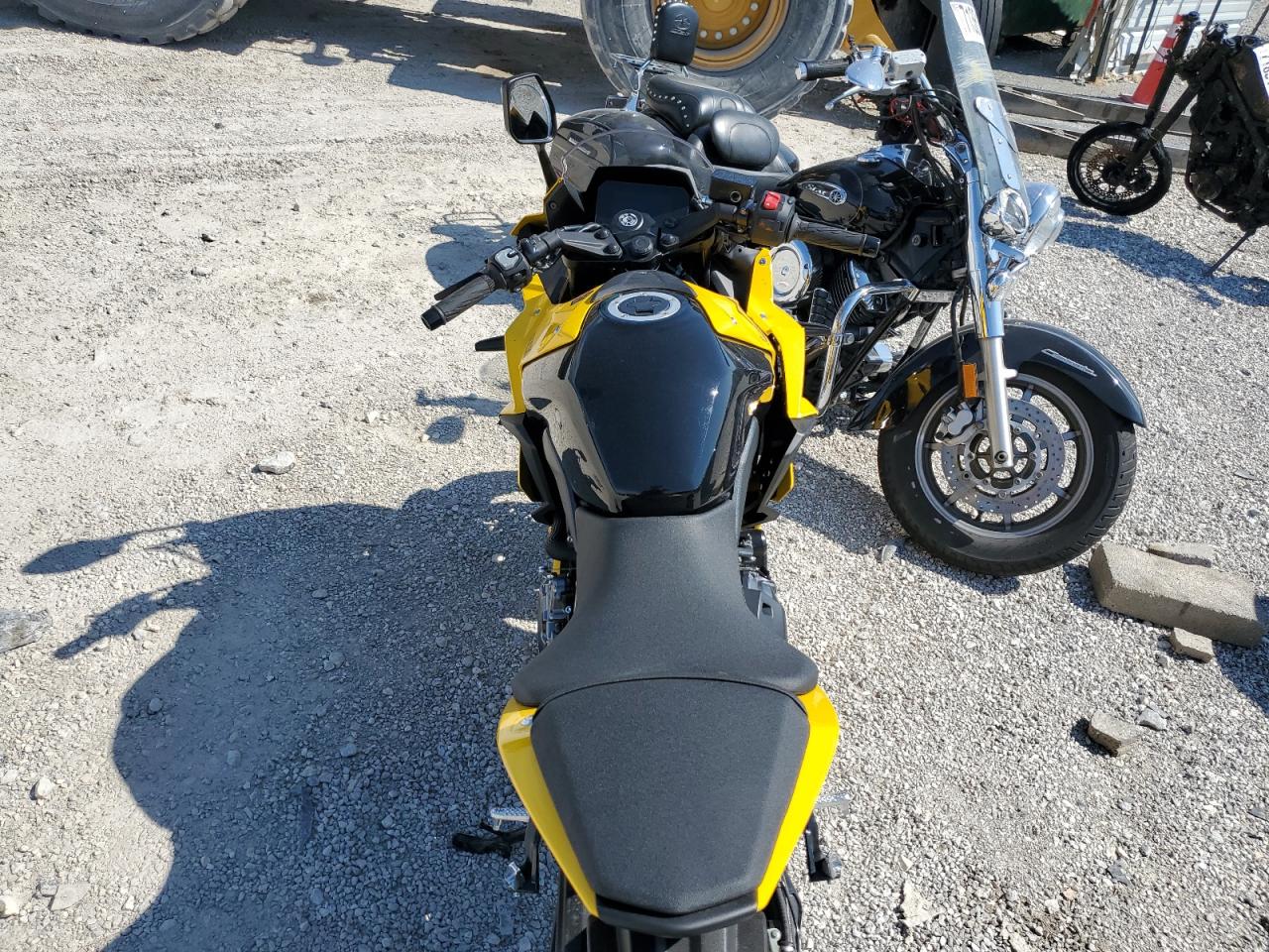 Lot #3287684005 2024 SUZUKI GSX800 F