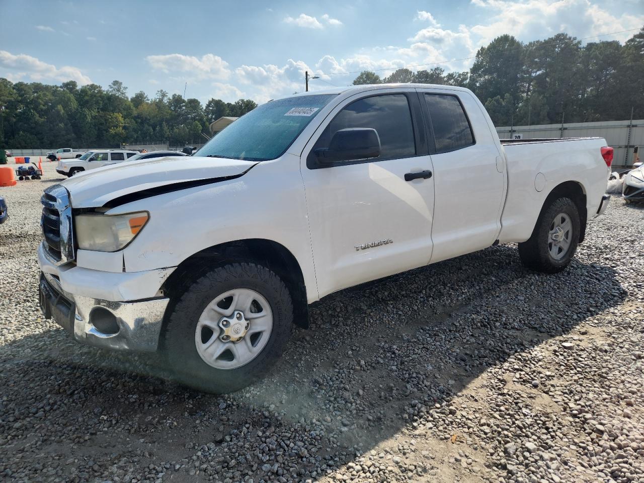 TOYOTA TUNDRA DOUBLE CAB SR5
