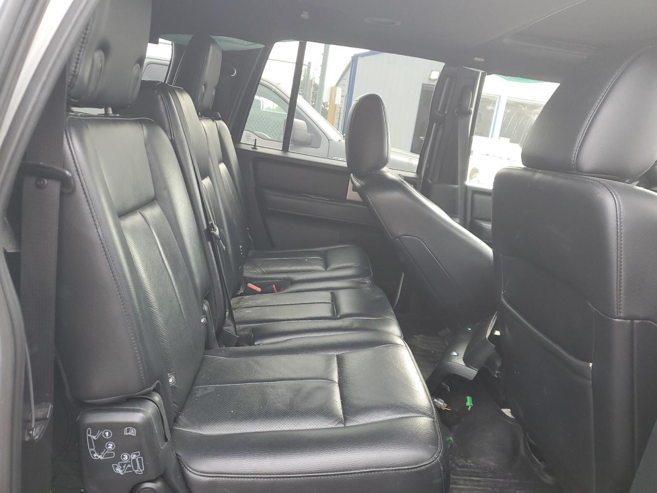 FORD EXPEDITION EL LIMITED