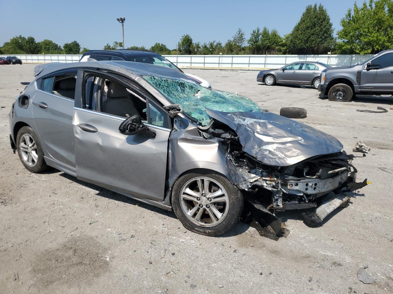Lot #3302769353 2017 CHEVROLET CRUZE LT