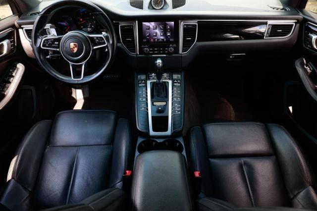2018 PORSCHE MACAN WP1AA2A59JLB06XXX