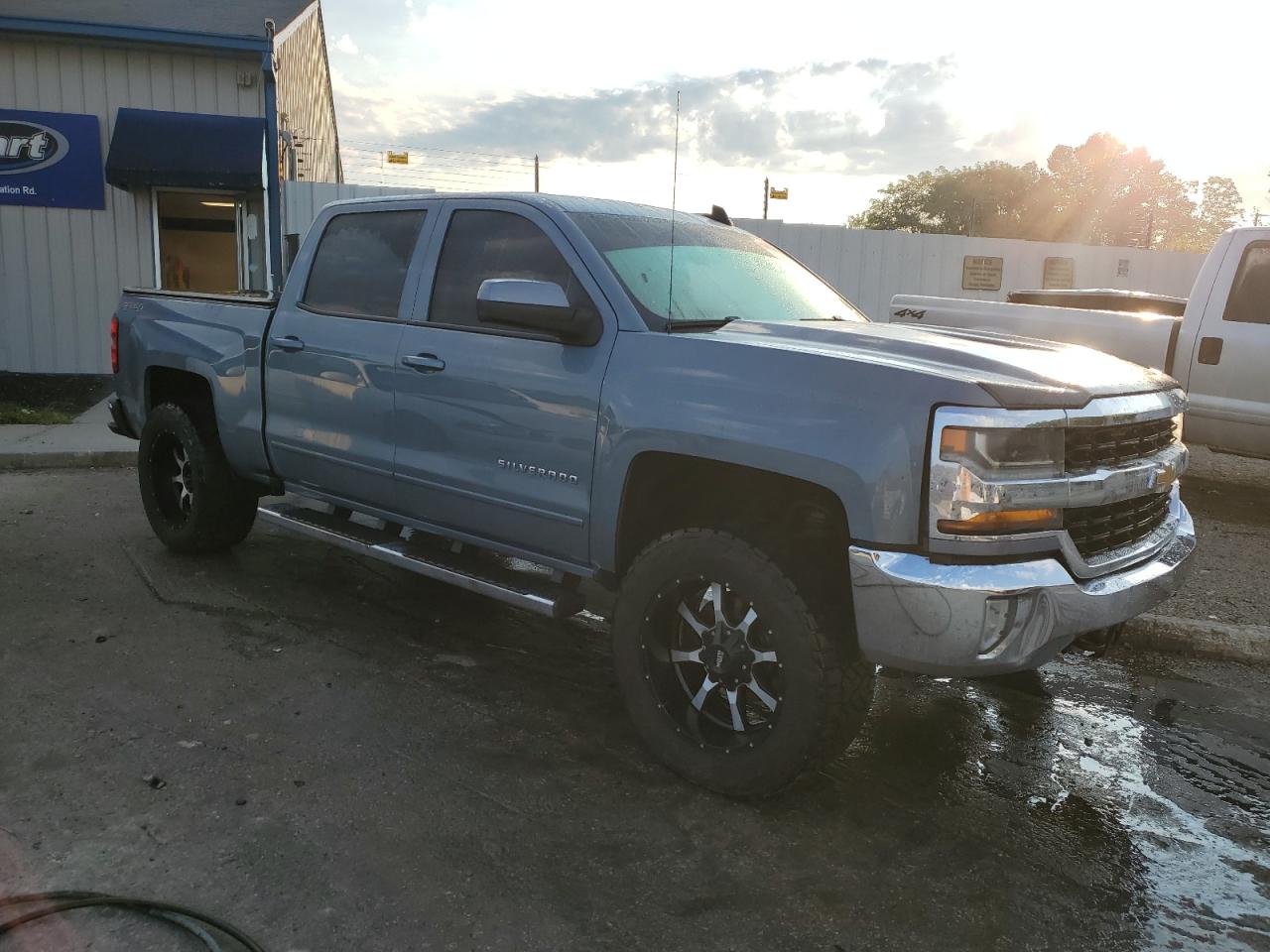 CHEVROLET SILVERADO K1500 LT
