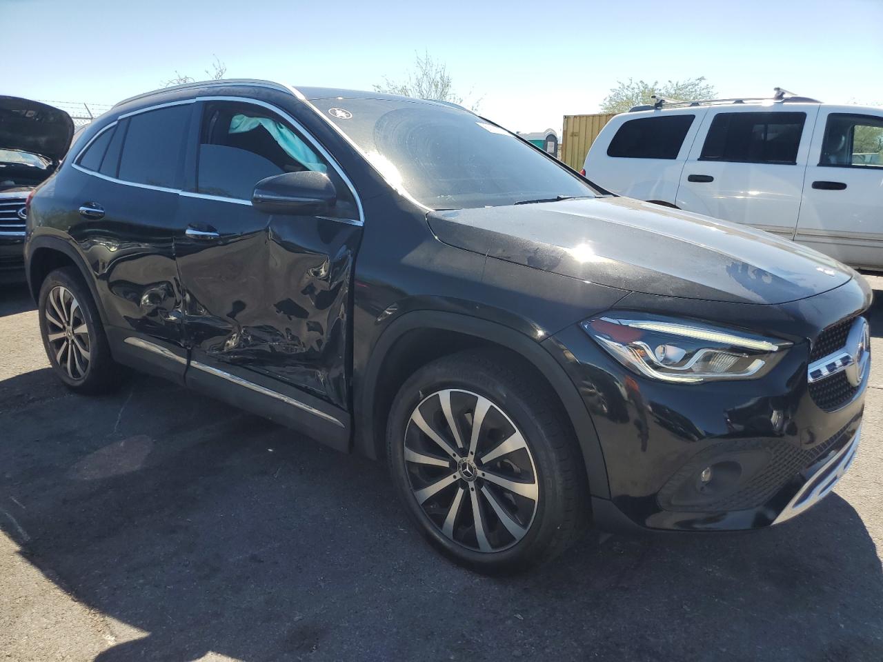 MERCEDES-BENZ GLA-CLASS 250 4MATIC