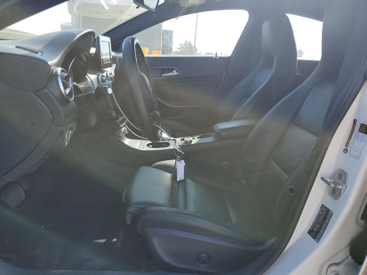 MERCEDES-BENZ CLA-CLASS 250 4MATIC