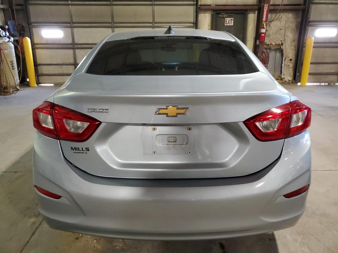 CHEVROLET CRUZE LS