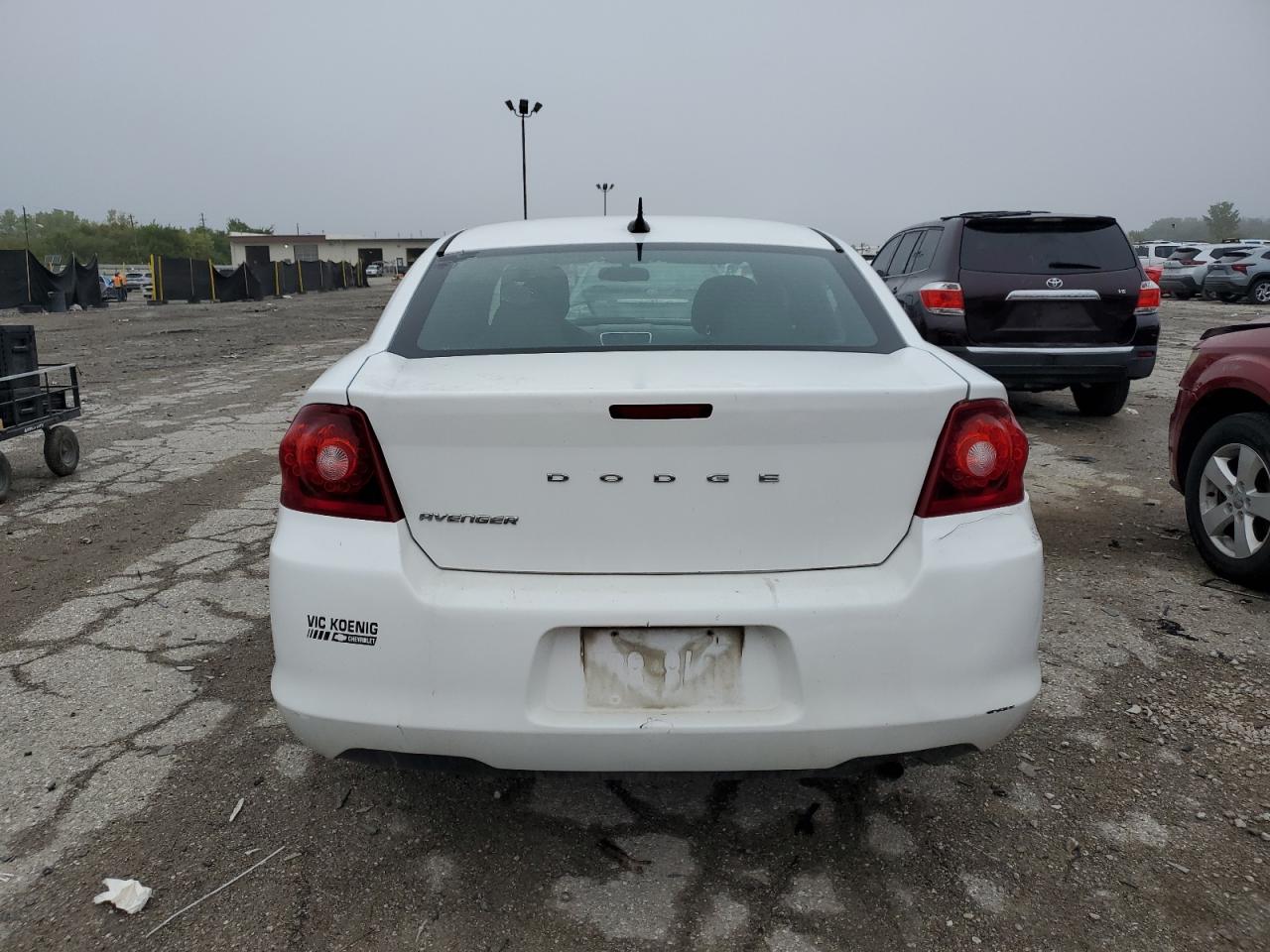 DODGE AVENGER SE