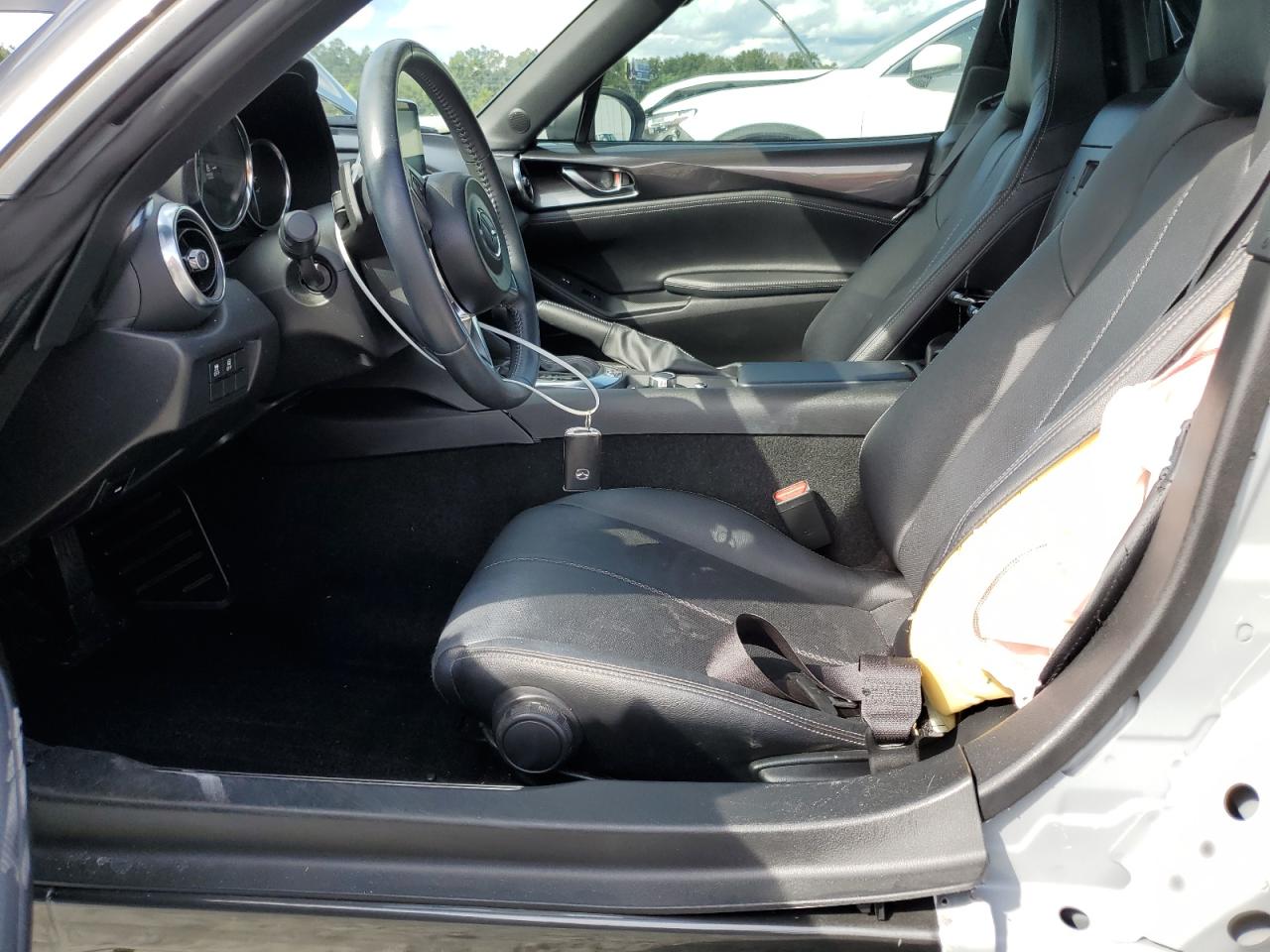 MAZDA MX-5 GRAND TOURING