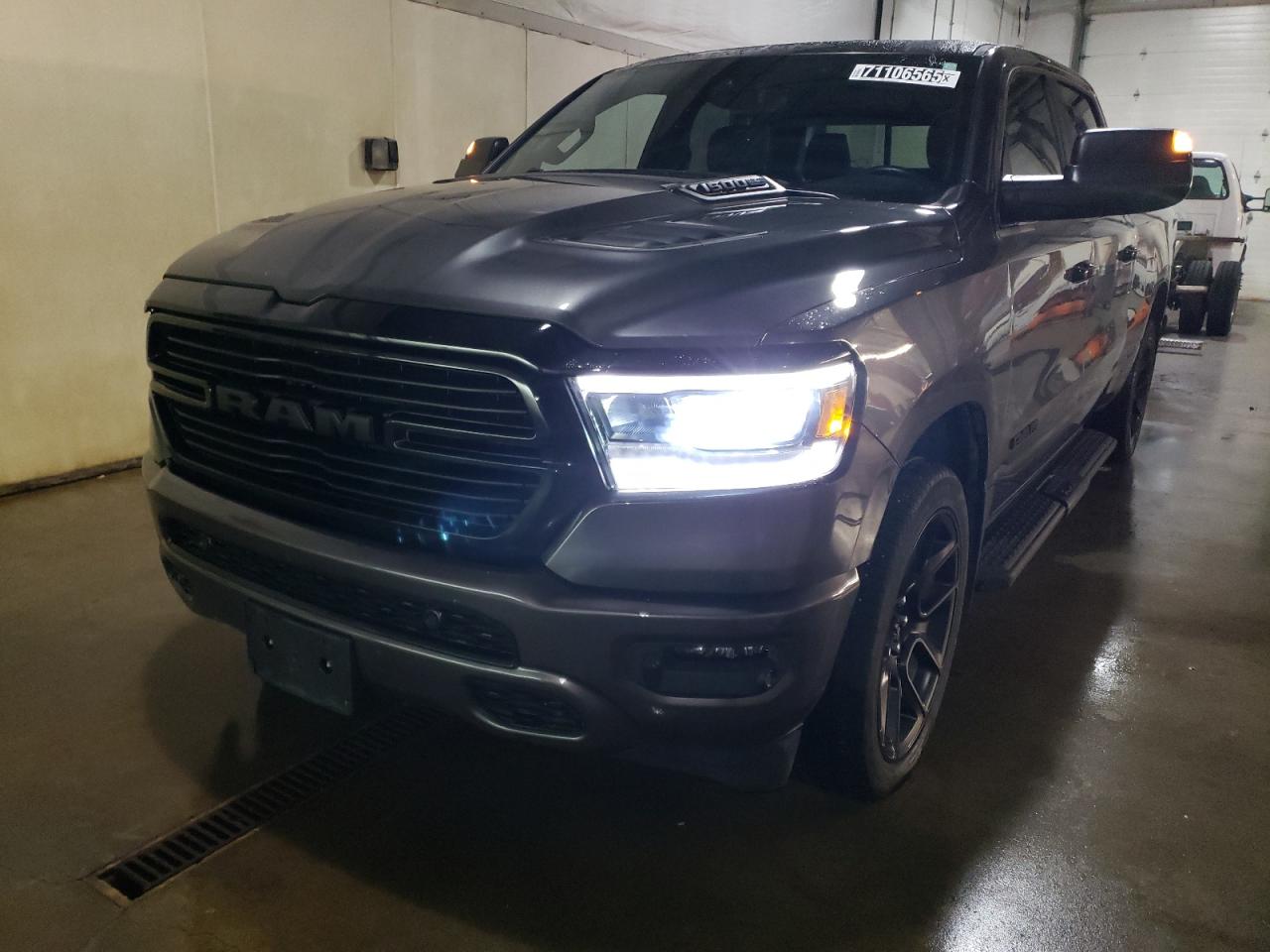 RAM 1500 LARAMIE