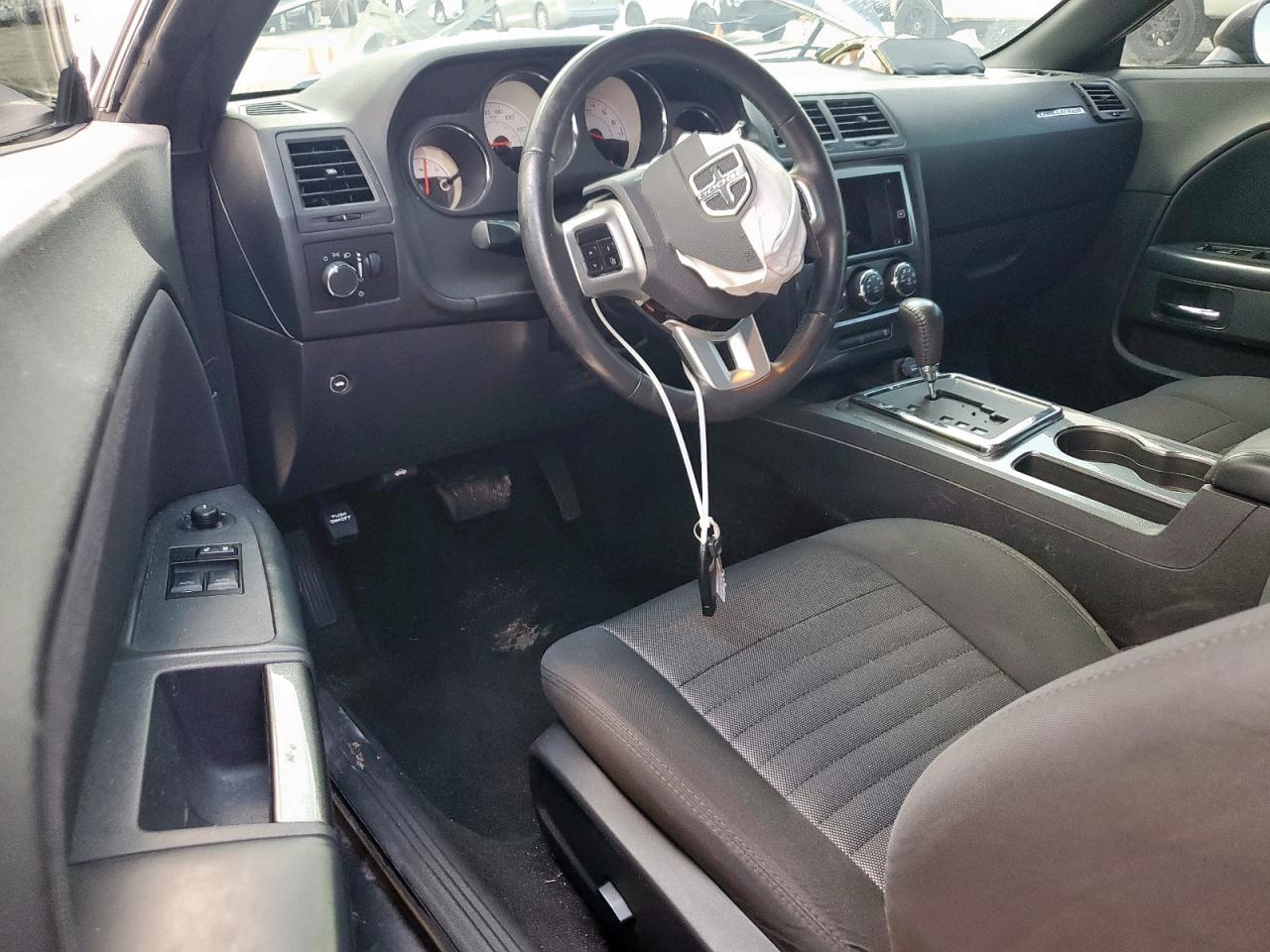 DODGE CHALLENGER SXT