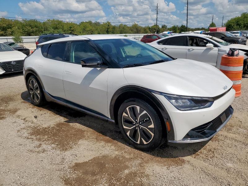 2024 KIA EV6 LIGHT KNDC34LA2R5193669