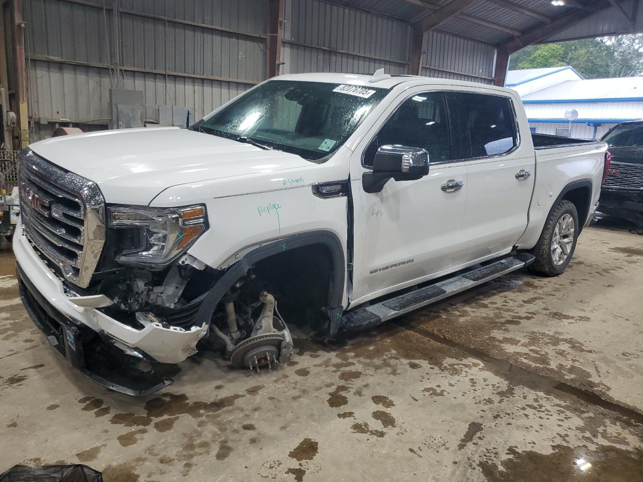 GMC SIERRA K1500 SLT