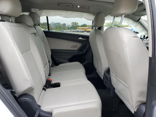 2018 VOLKSWAGEN TIGUAN SE - 3VV2B7AX1JM084269