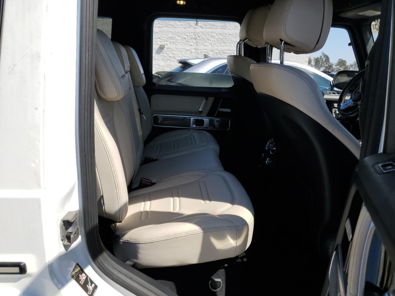 MERCEDES-BENZ G-CLASS 550