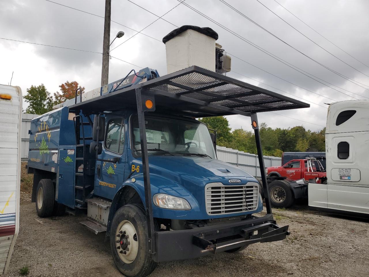  Salvage Freightliner M2
