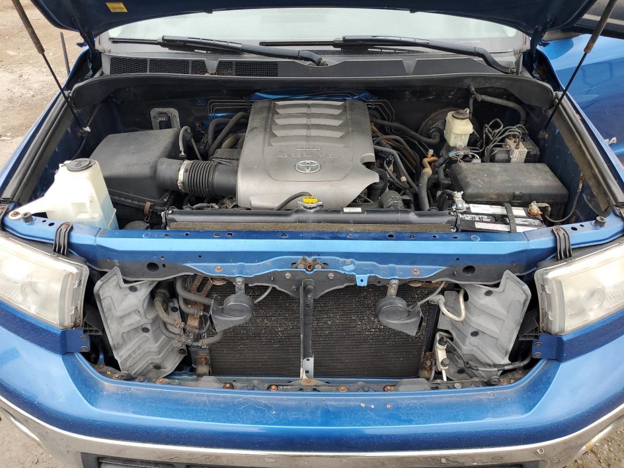 TOYOTA TUNDRA DOUBLE CAB SR5