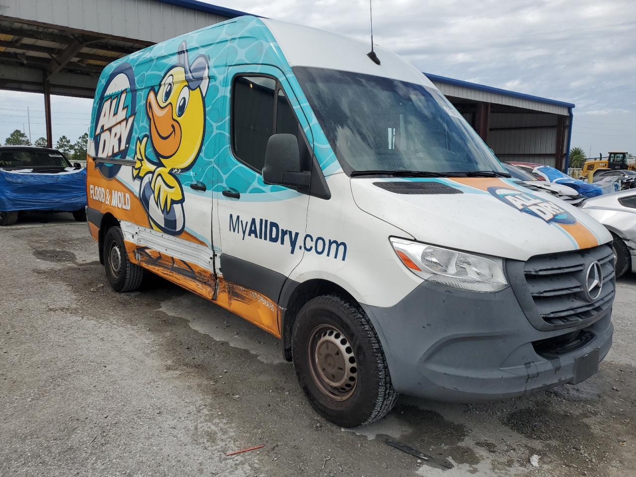 MERCEDES-BENZ SPRINTER 2500