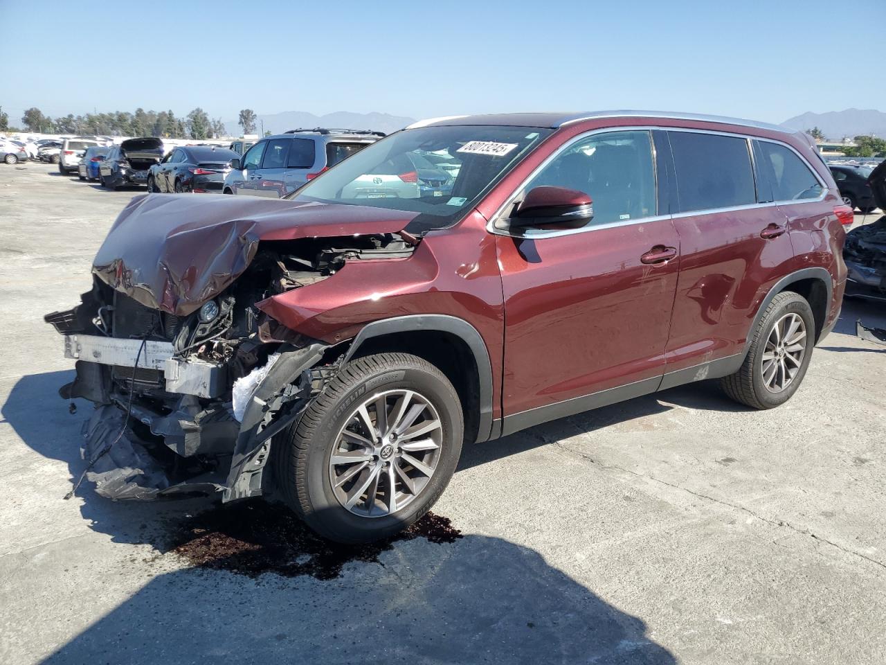 TOYOTA HIGHLANDER SE