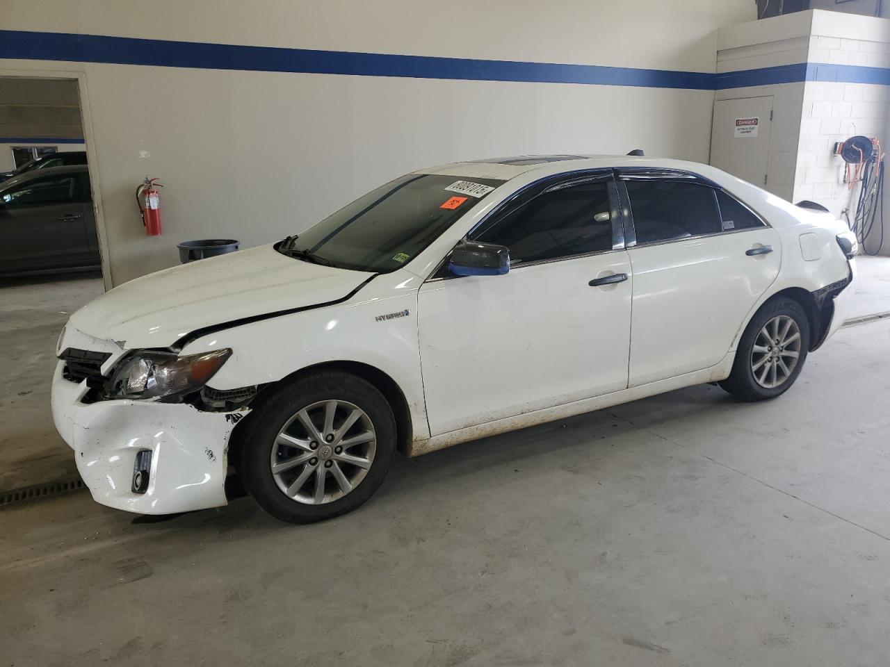 TOYOTA CAMRY HYBRID