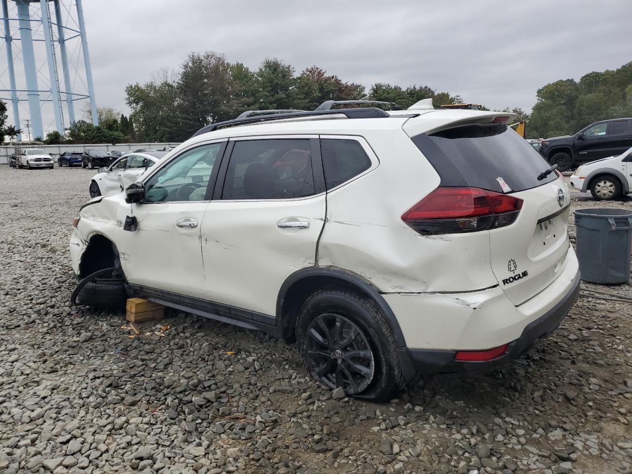 Lot #3309421967 2018 NISSAN ROGUE S