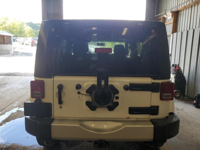 2015 JEEP WRANGLER UNLIMITED SAHARA 1C4BJWEG3FL636188