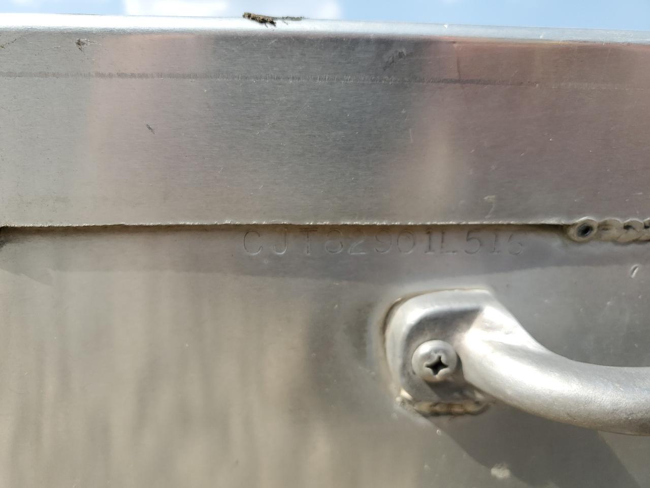 Lot #3291411147 2016 BLAZER BOAT