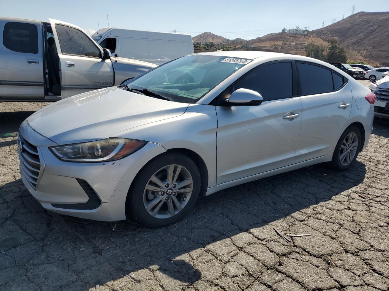 HYUNDAI ELANTRA SEL