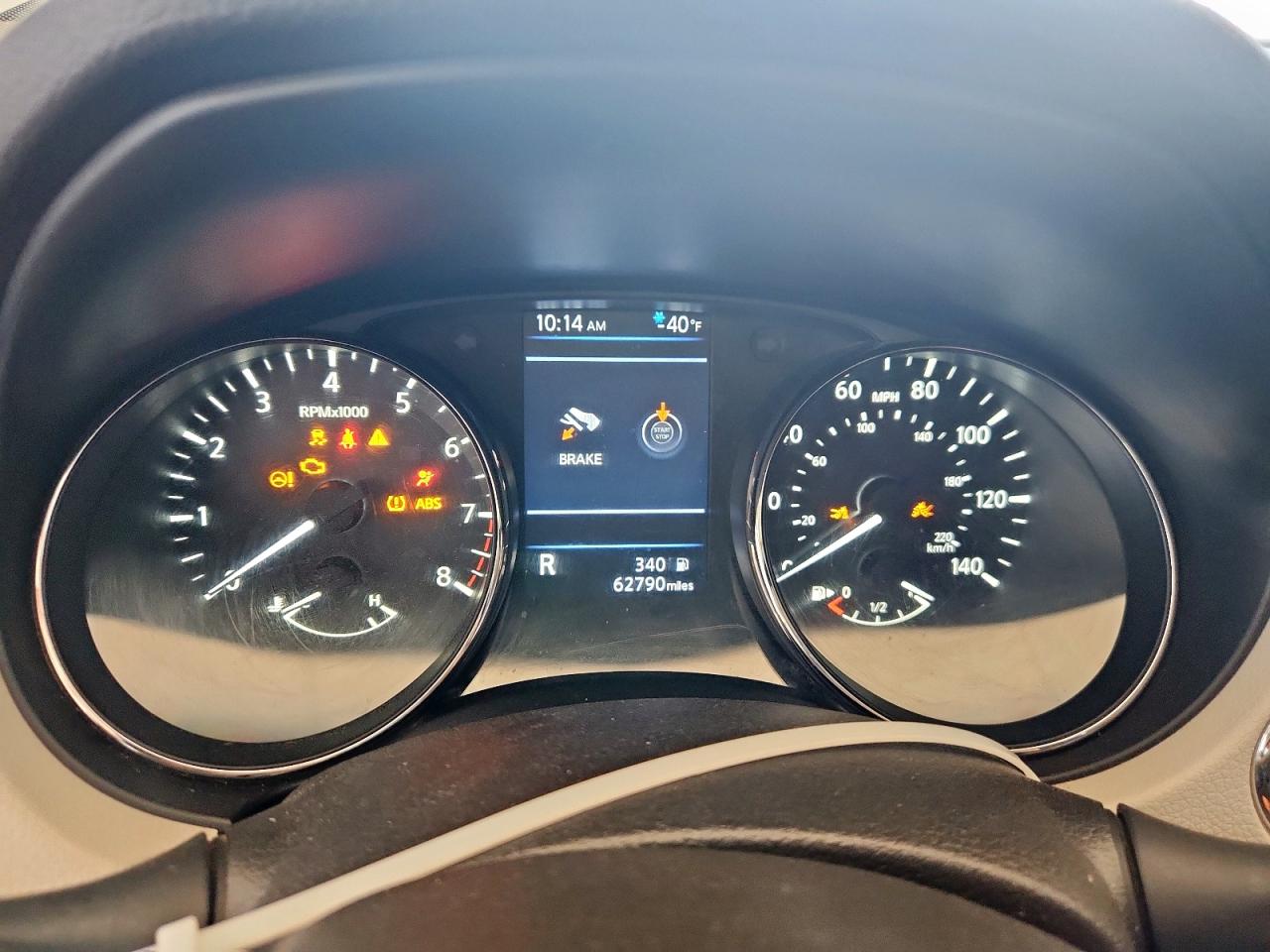 NISSAN ROGUE SPORT S