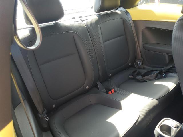 2016 VOLKSWAGEN BEETLE SE 3VWJ17AT8GM606590