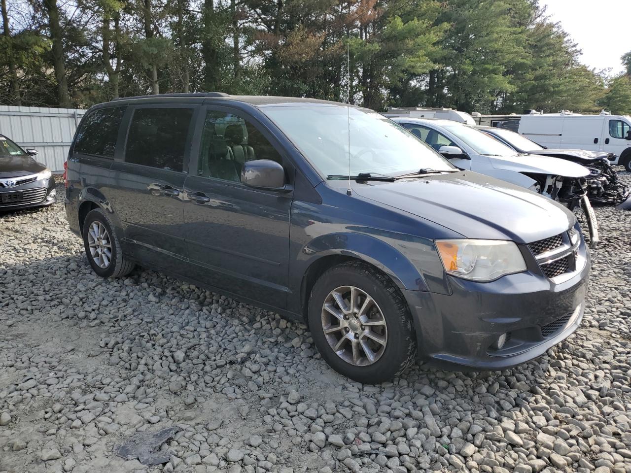 DODGE GRAND CARAVAN R/T