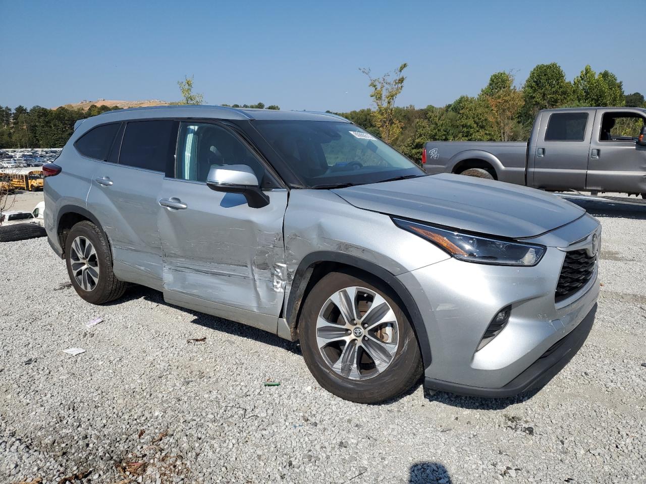 TOYOTA HIGHLANDER XLE