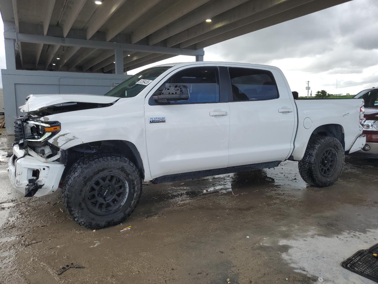 TOYOTA TUNDRA CREWMAX 1794