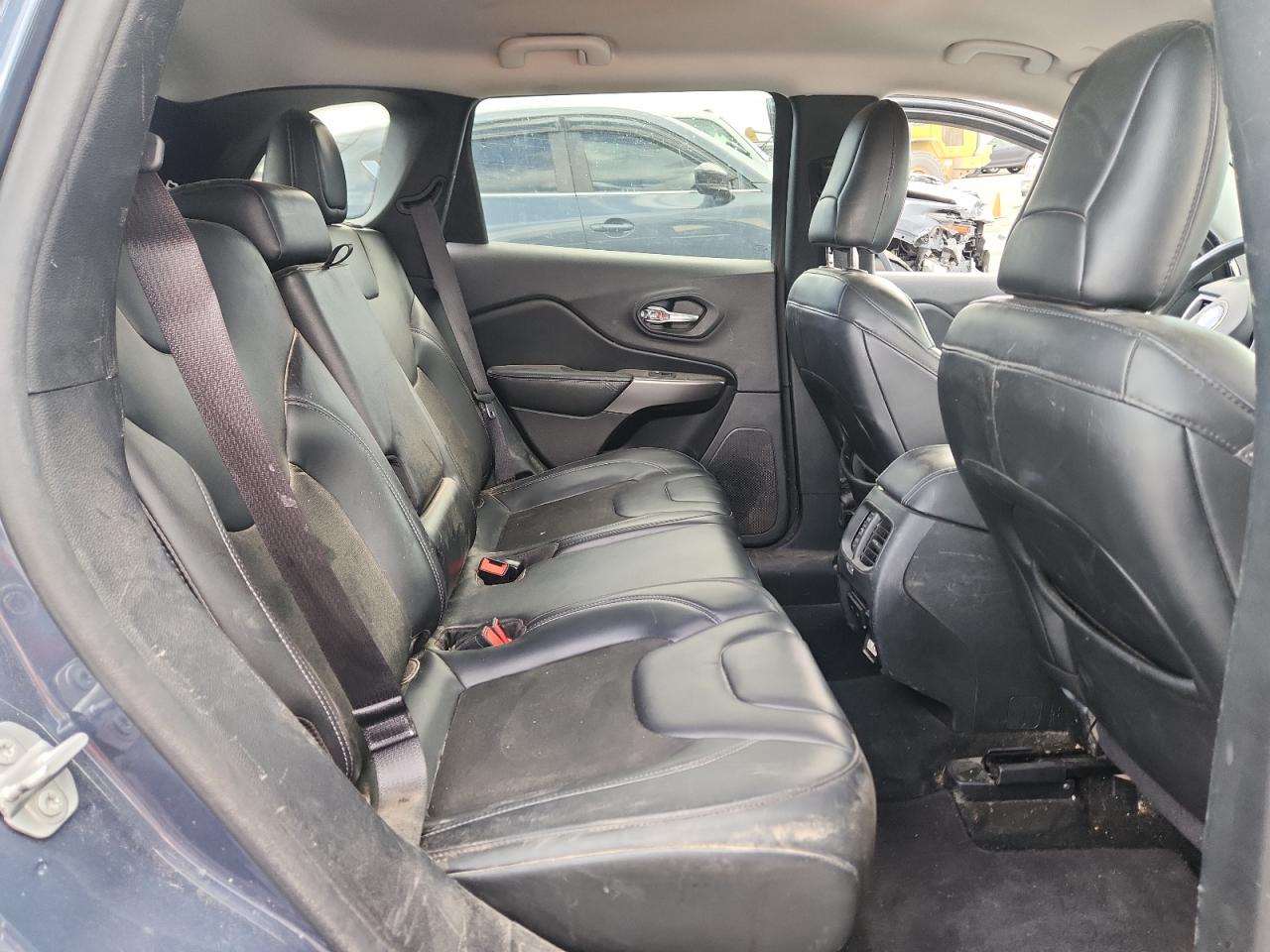 JEEP GRAND CHEROKEE LATITUDE PLUS