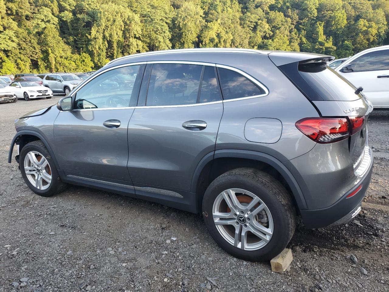 MERCEDES-BENZ GLA-CLASS 250 4MATIC