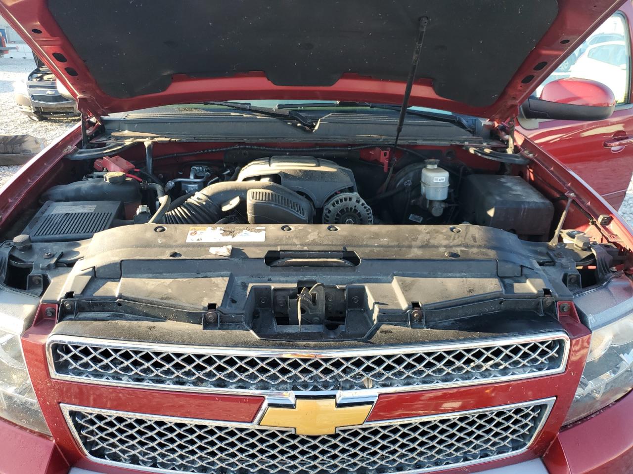 CHEVROLET TAHOE K1500 LT