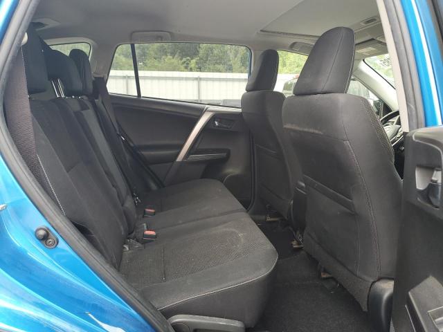 2017 TOYOTA RAV4 XLE JTMWFREVXHD095284