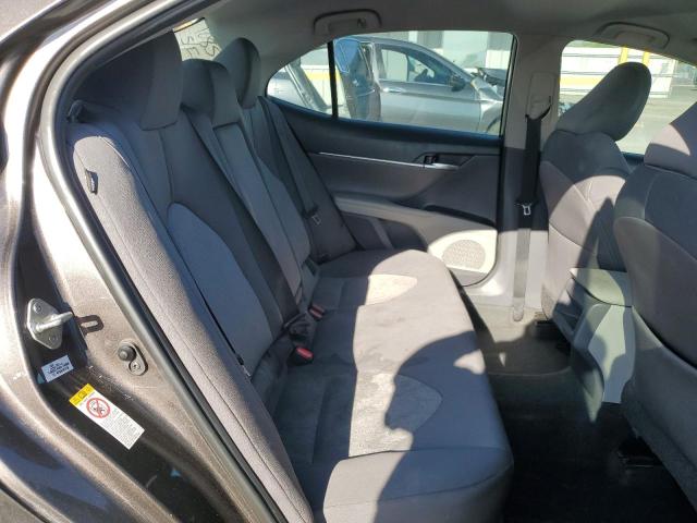 2018 TOYOTA CAMRY L 4T1B11HK4JU005502