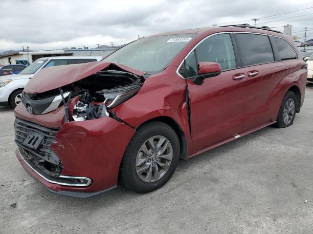 TOYOTA SIENNA XLE