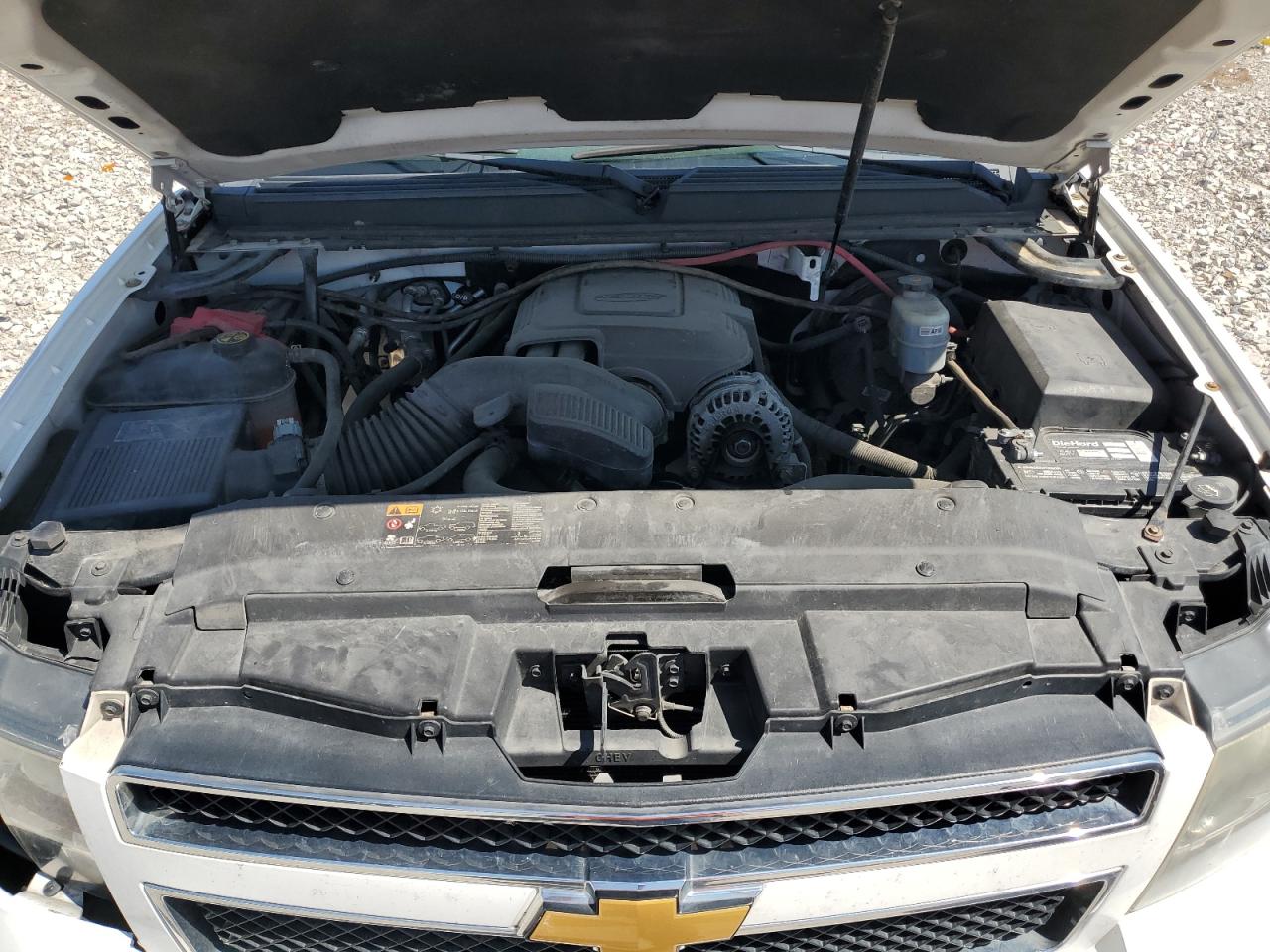 CHEVROLET TAHOE K1500 LT