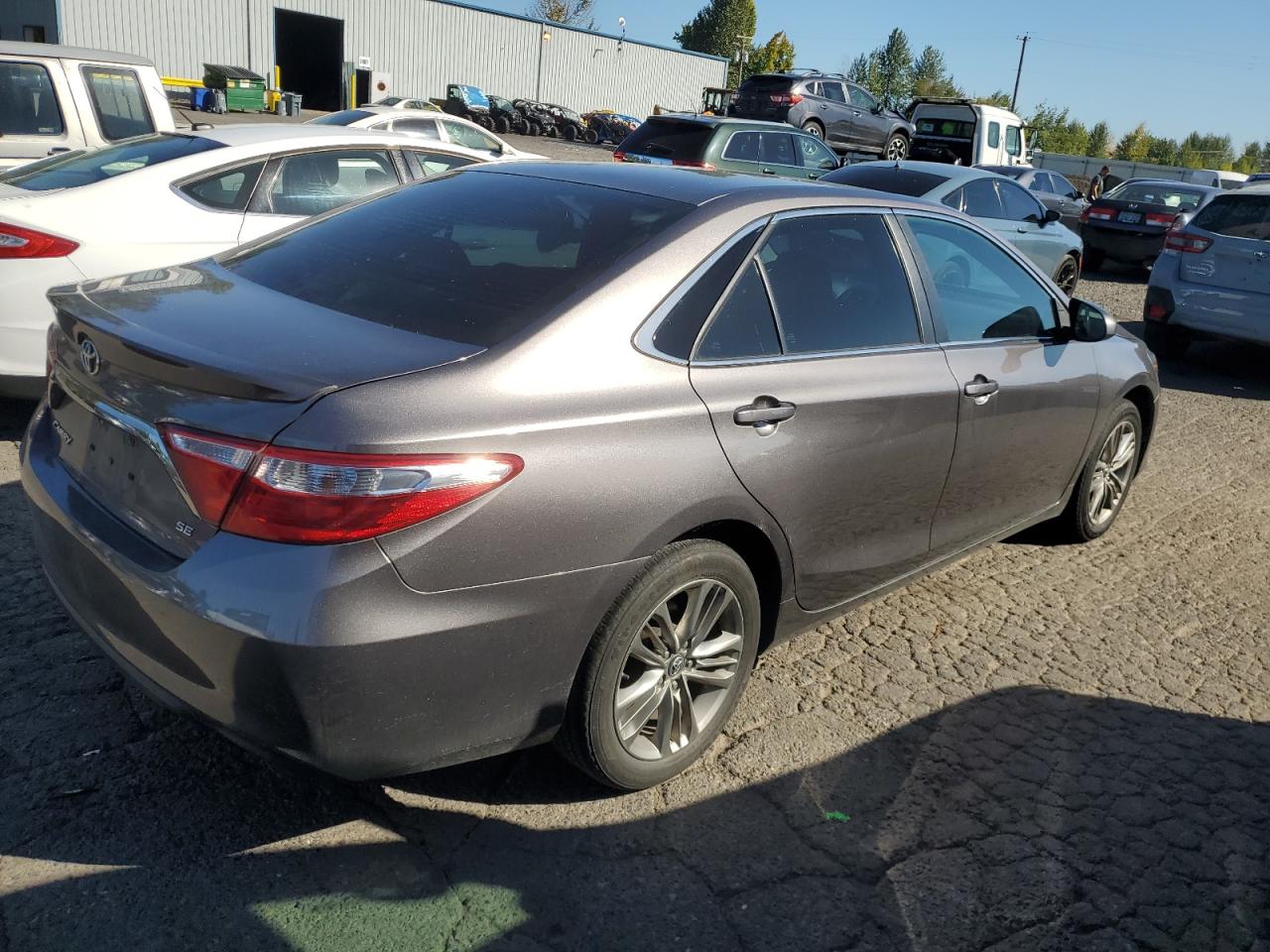 TOYOTA CAMRY LE