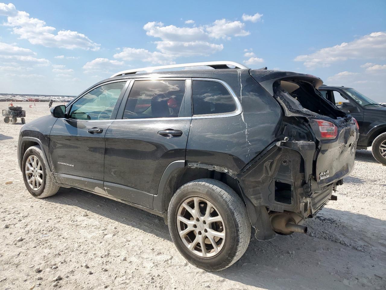 JEEP GRAND CHEROKEE LATITUDE