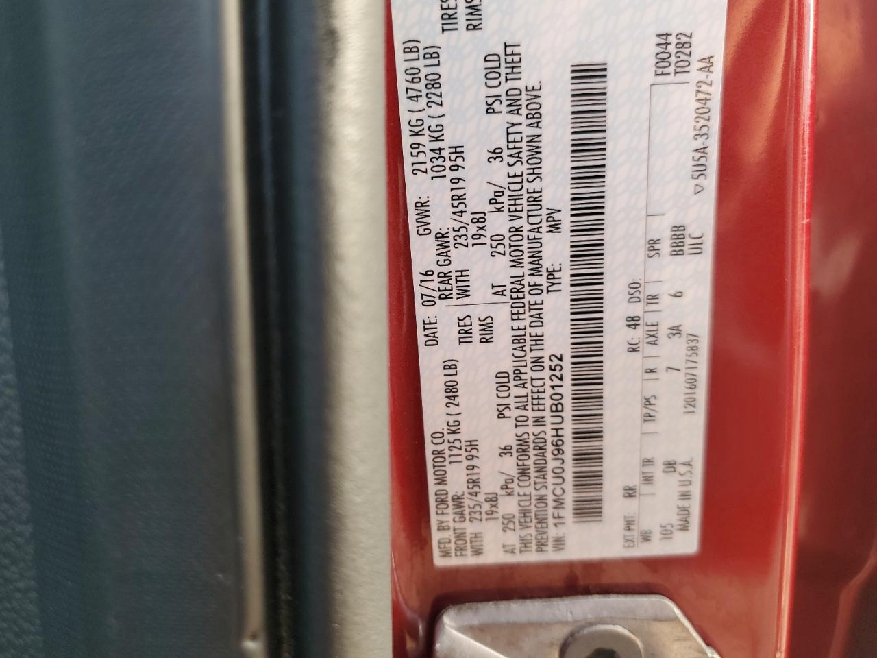 FORD ESCAPE TITANIUM