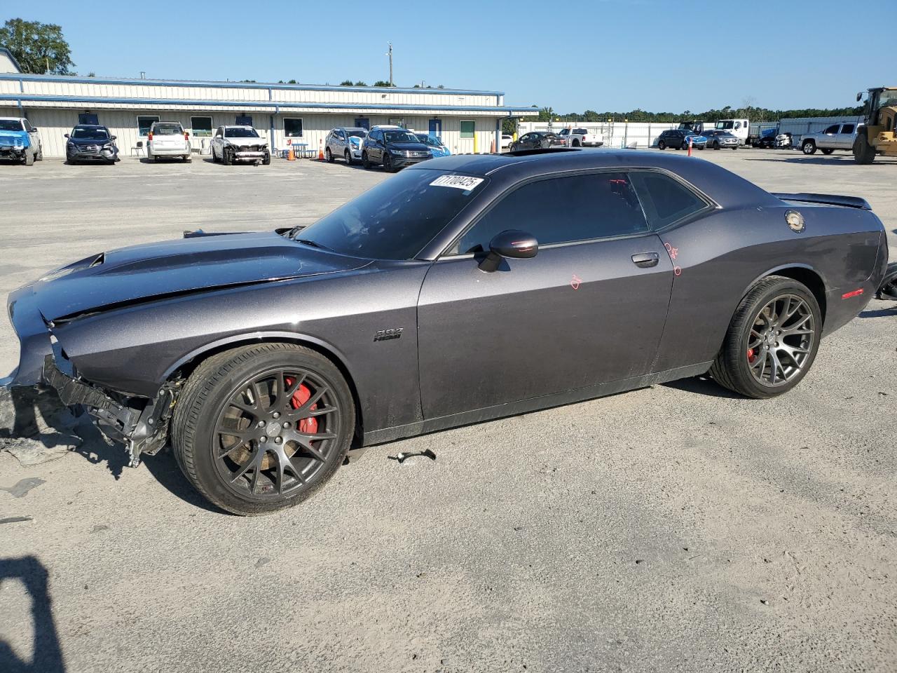 DODGE CHALLENGER SRT 392