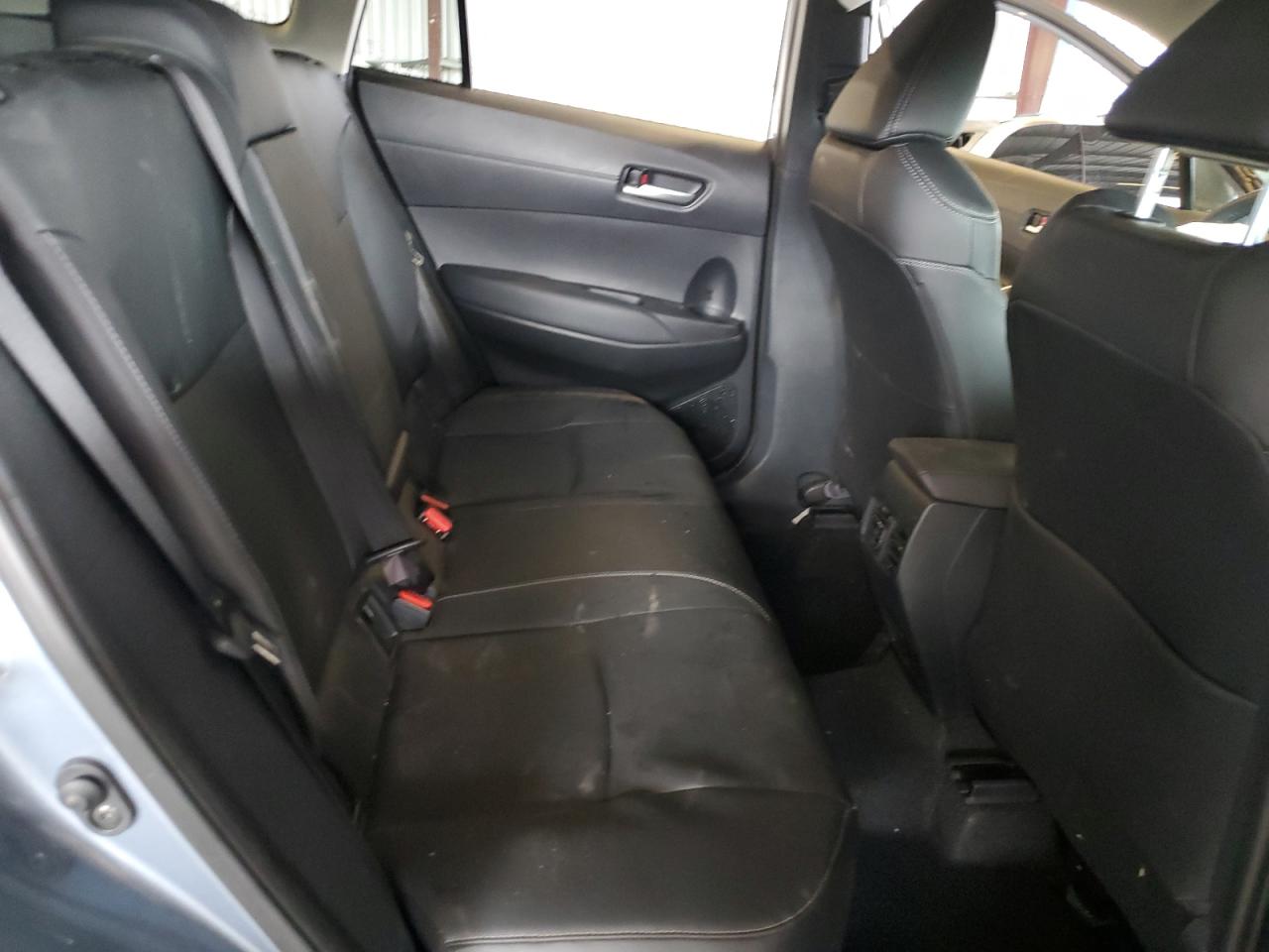 TOYOTA COROLLA CROSS XLE