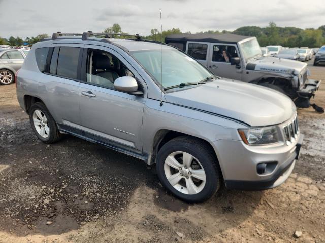 2017 JEEP COMPASS LATITUDE 1C4NJDEB1HD105557