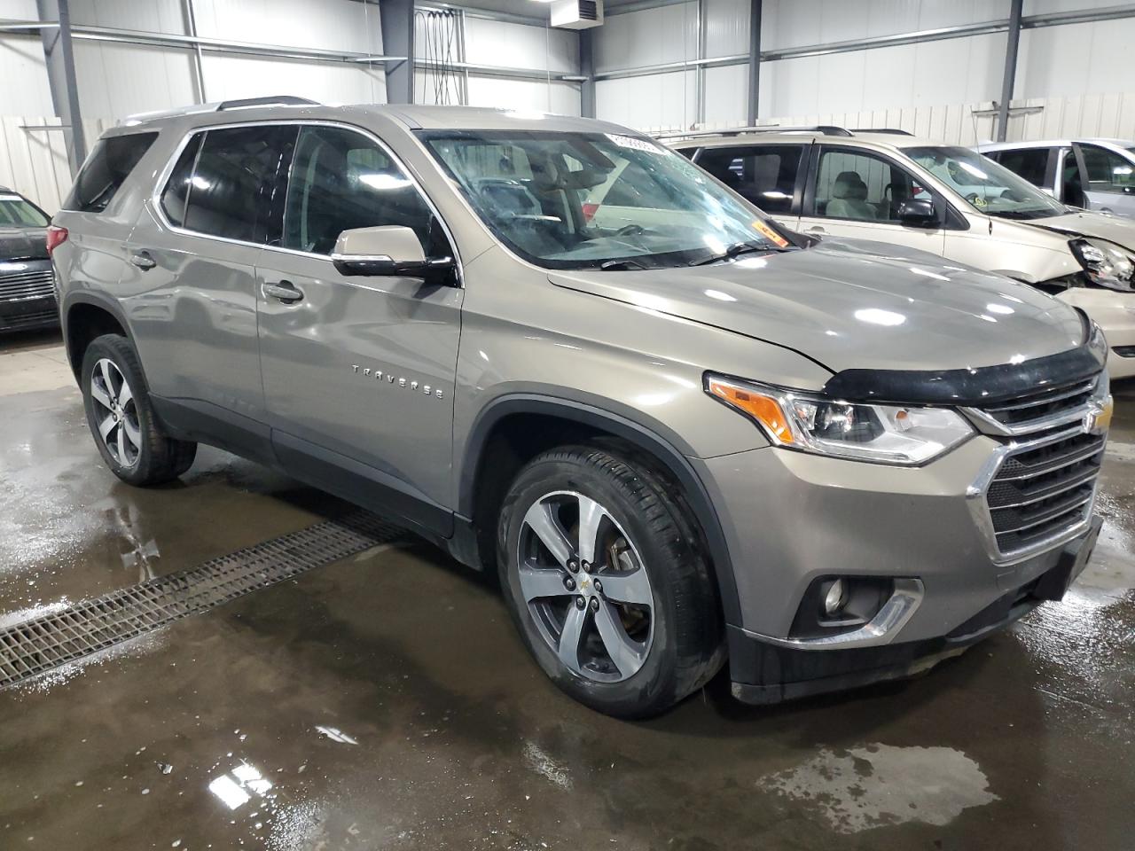 CHEVROLET TRAVERSE LT