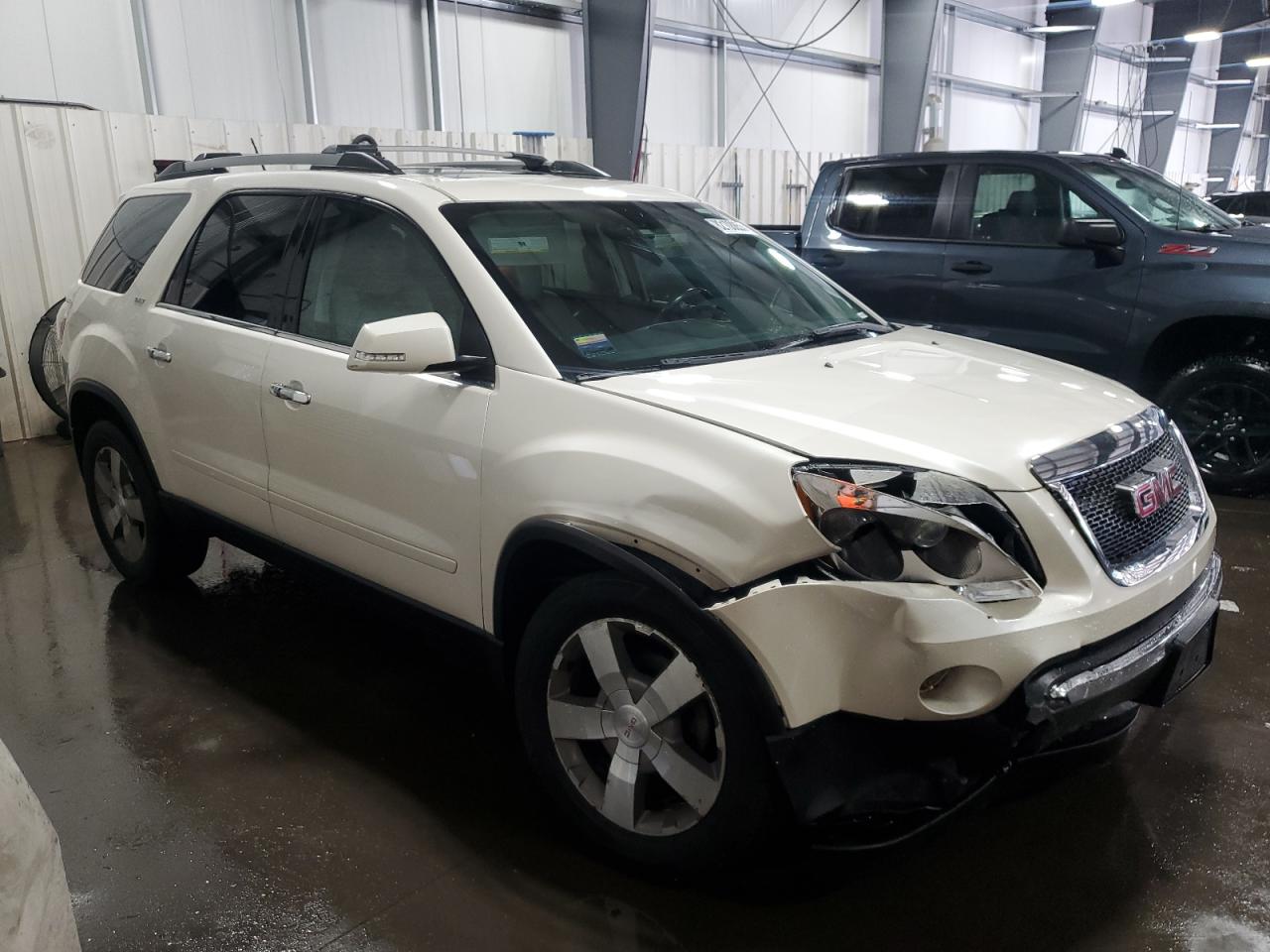 GMC ACADIA SLT-2